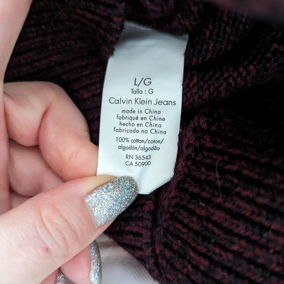 Men's Quarter Zip Pullover Sweater - Picture 9 of 9